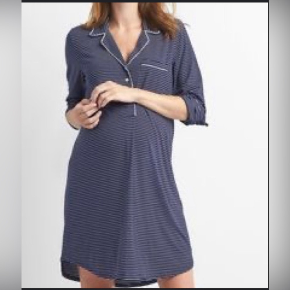 Love by Gap Maternity Sleep Shirt